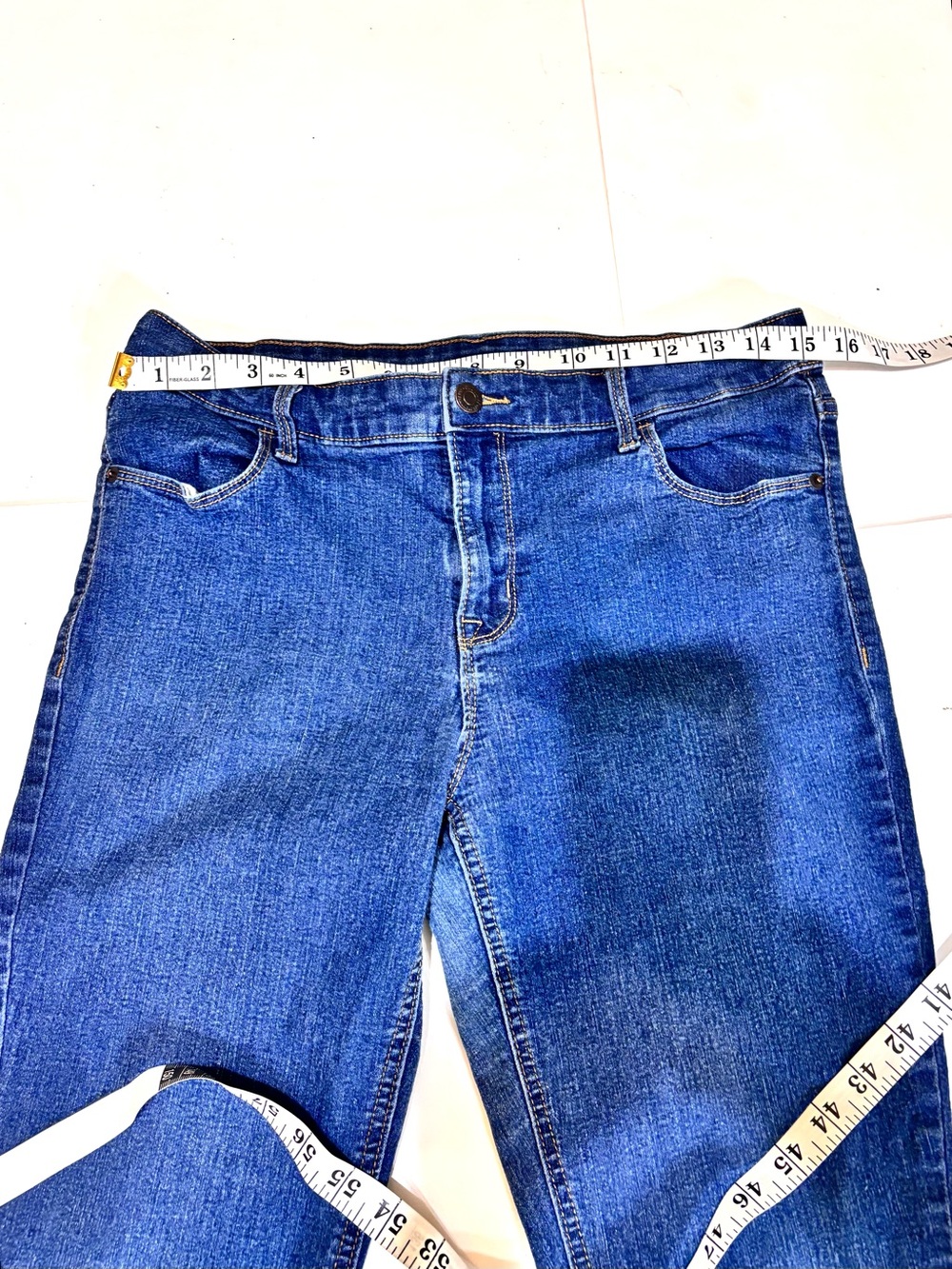 50. Old Navy Women's Skinny Mid Rise Jeans - Dark Blue - Picture 6 of 12